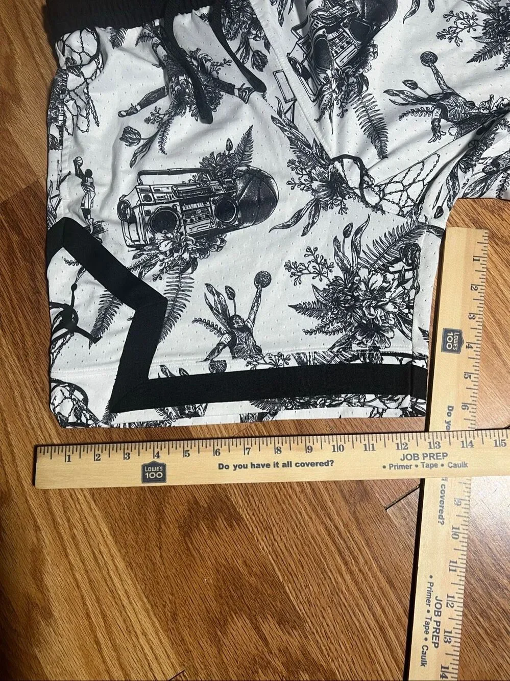 Jordan Sport Men's Dri-FIT Floral Jumpman Diamond Shorts Large